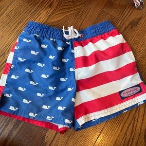 Vineyard Vines boys swim trunks size 4T